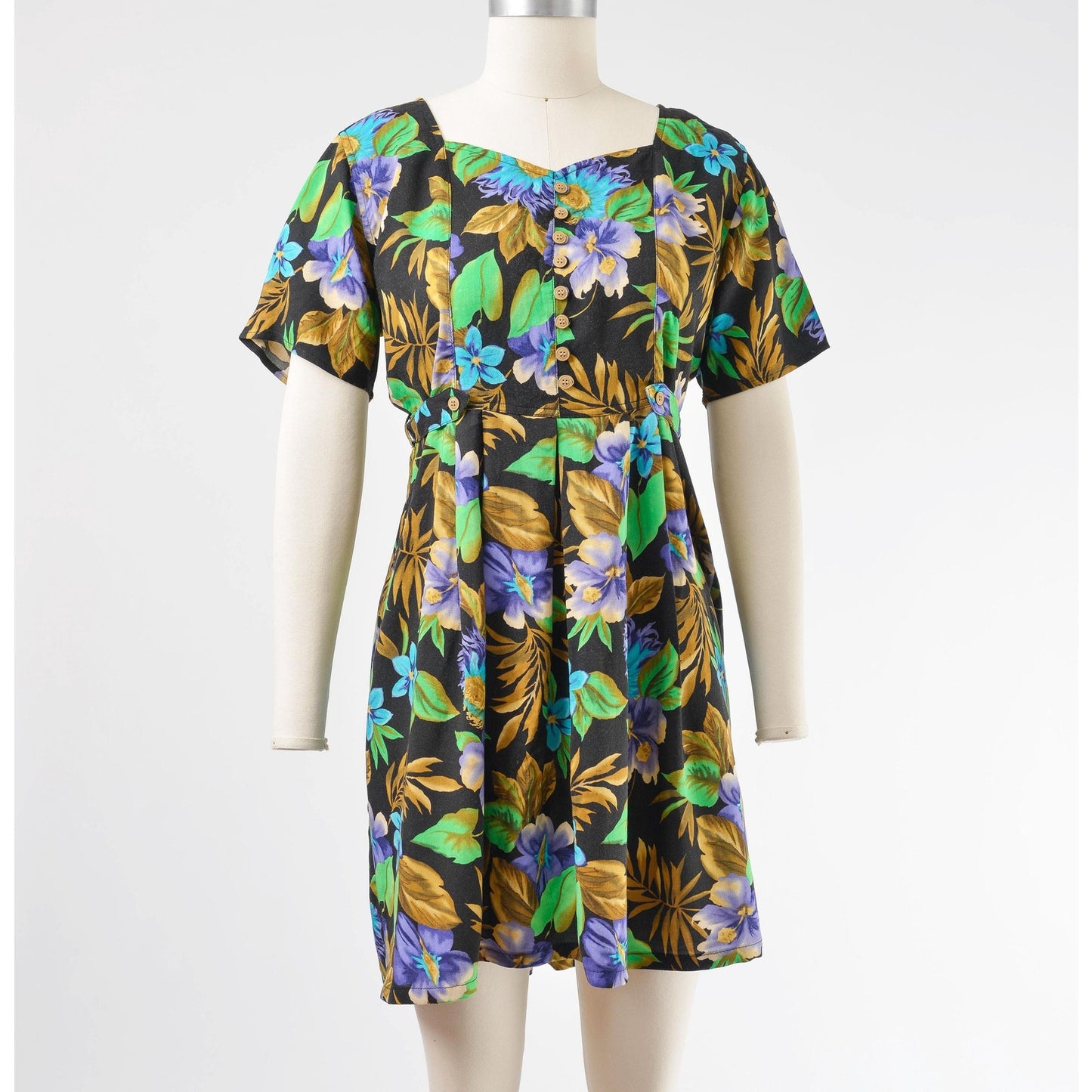 Full front view of vintage 90's floral Hawaiian print babydoll dress.