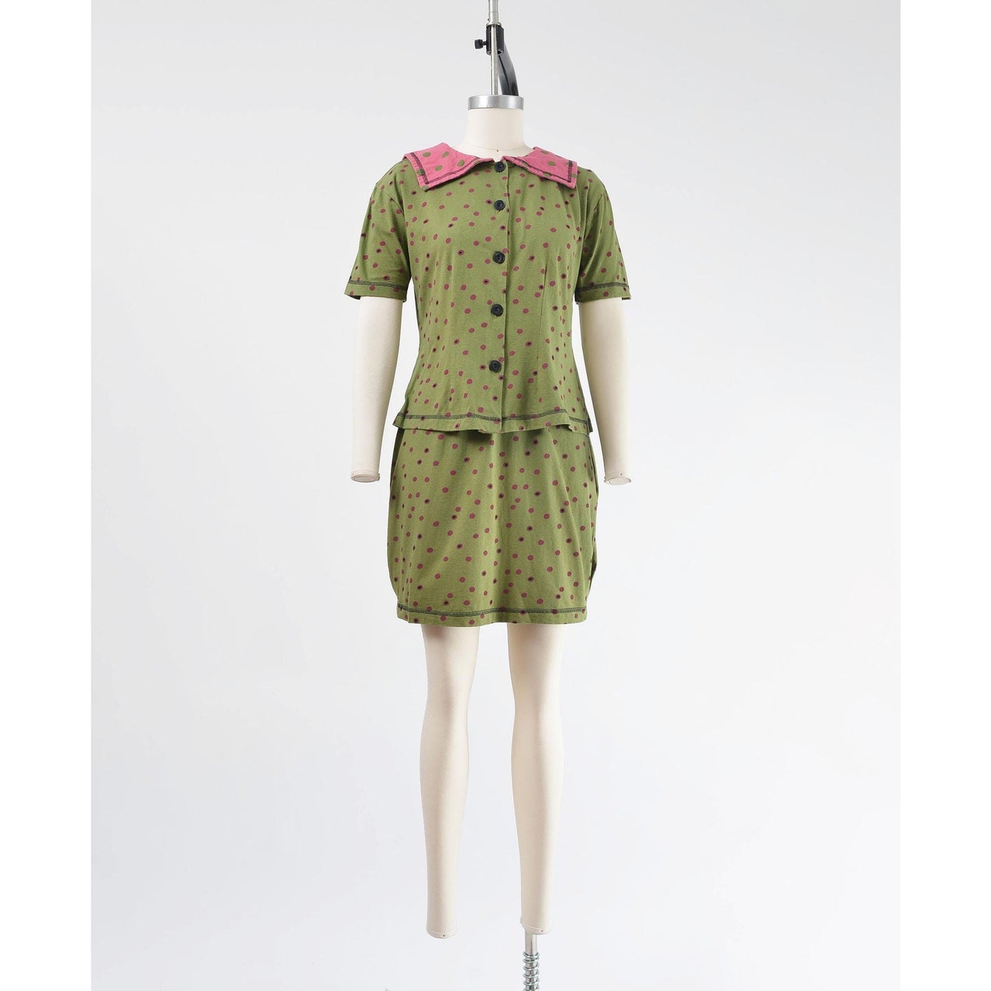Vintage 1990s green polka dot sailor collar top and pencil skirt set.