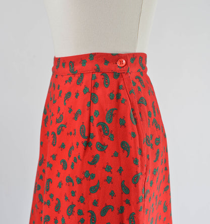 Vintage 80s Red and Green Paisley Cotton A-line Pleated Midi Skirt size S