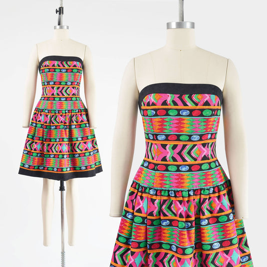 Vintage 1980s AJ Bari geometric striped cotton strapless party dress. 