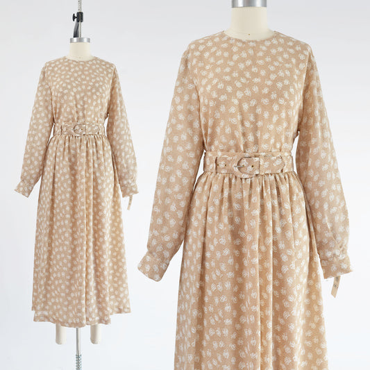 Vintage 90s tan and white floral two piece set. Full maxi skirt with belt.