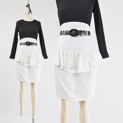 Vintage 1980s white ruffle waist pencil skirt. 