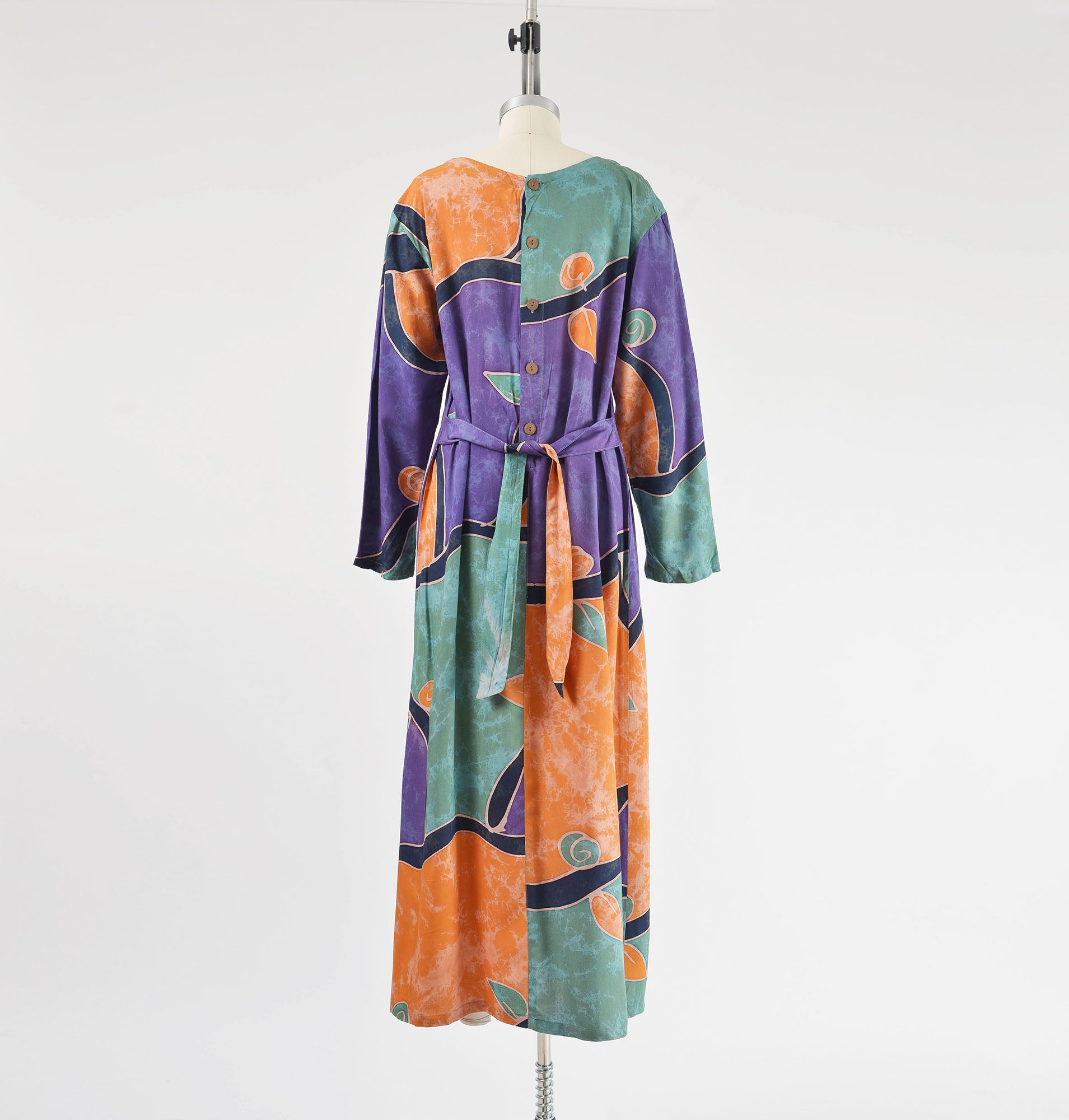 Vintage 90s batik print boho long sleeve maxi dress. 