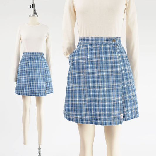 vintage 1990s blue plaid cotton skort. 