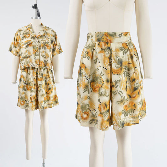 vintage 90s tan floral cropped shirt and shorts two piece set. 