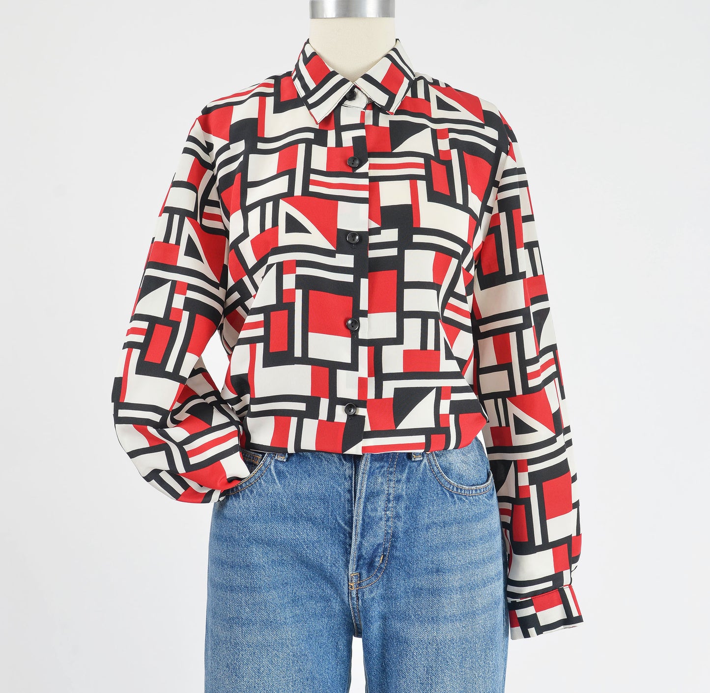 Vintage 90s Y2K geometric print collared button down blouse. 